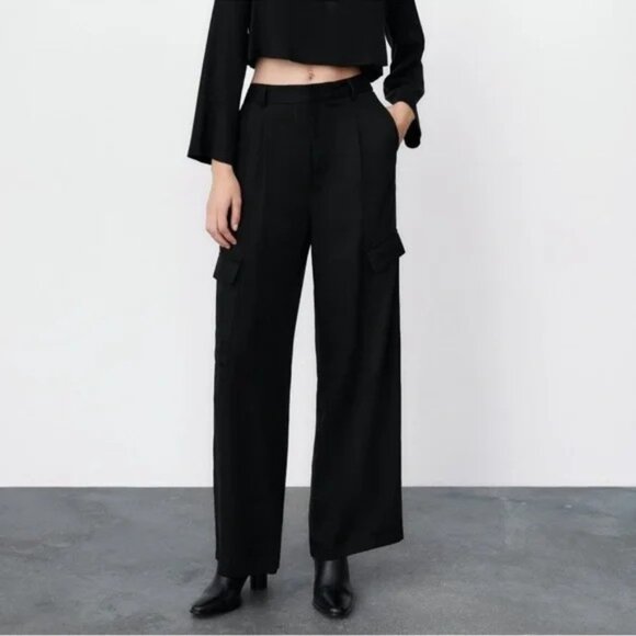 ZARA Black High-Waist Wide Leg Cargo Pants | Size 6 - Picture 1 of 8